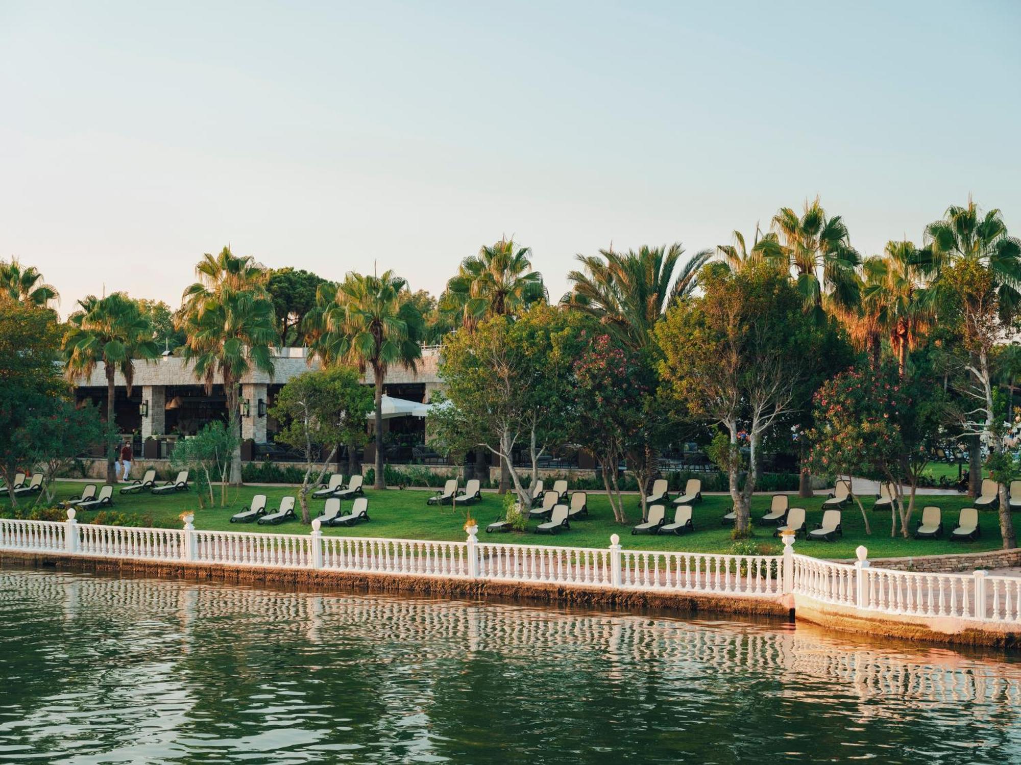 Selectum Family Resort ベレキ エクステリア 写真